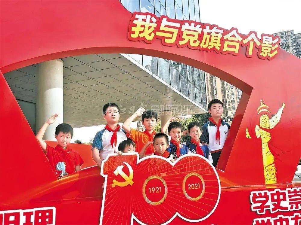 派潭镇“村晚”助力文旅产业发展